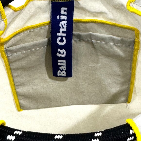 Ball & Chain Small Pouch Gray Yellow Cat Bird NEW - Picture 11 of 11